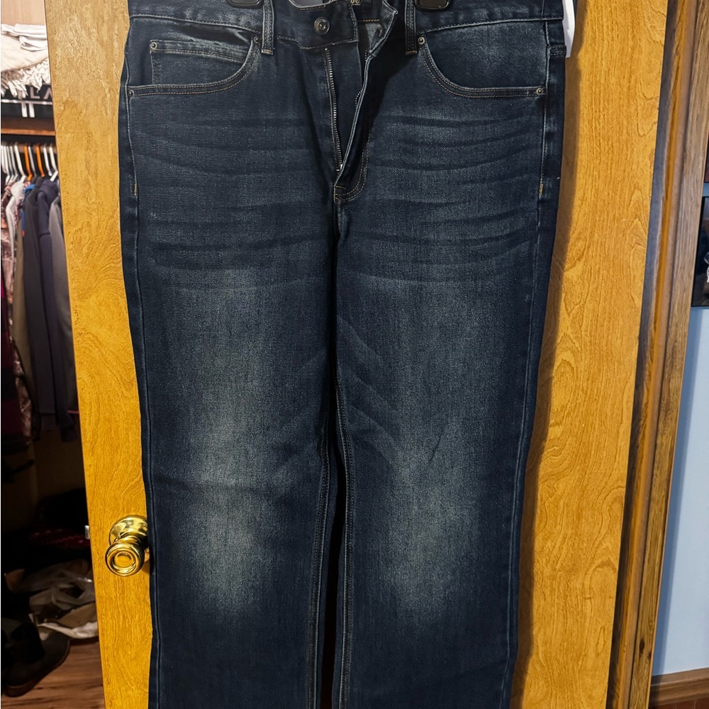 Blue Straight-Leg Jeans with Dark Wash